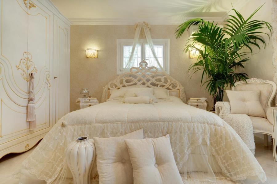 Saint-Jeannet  Villa Gloria الغرفة الصورة